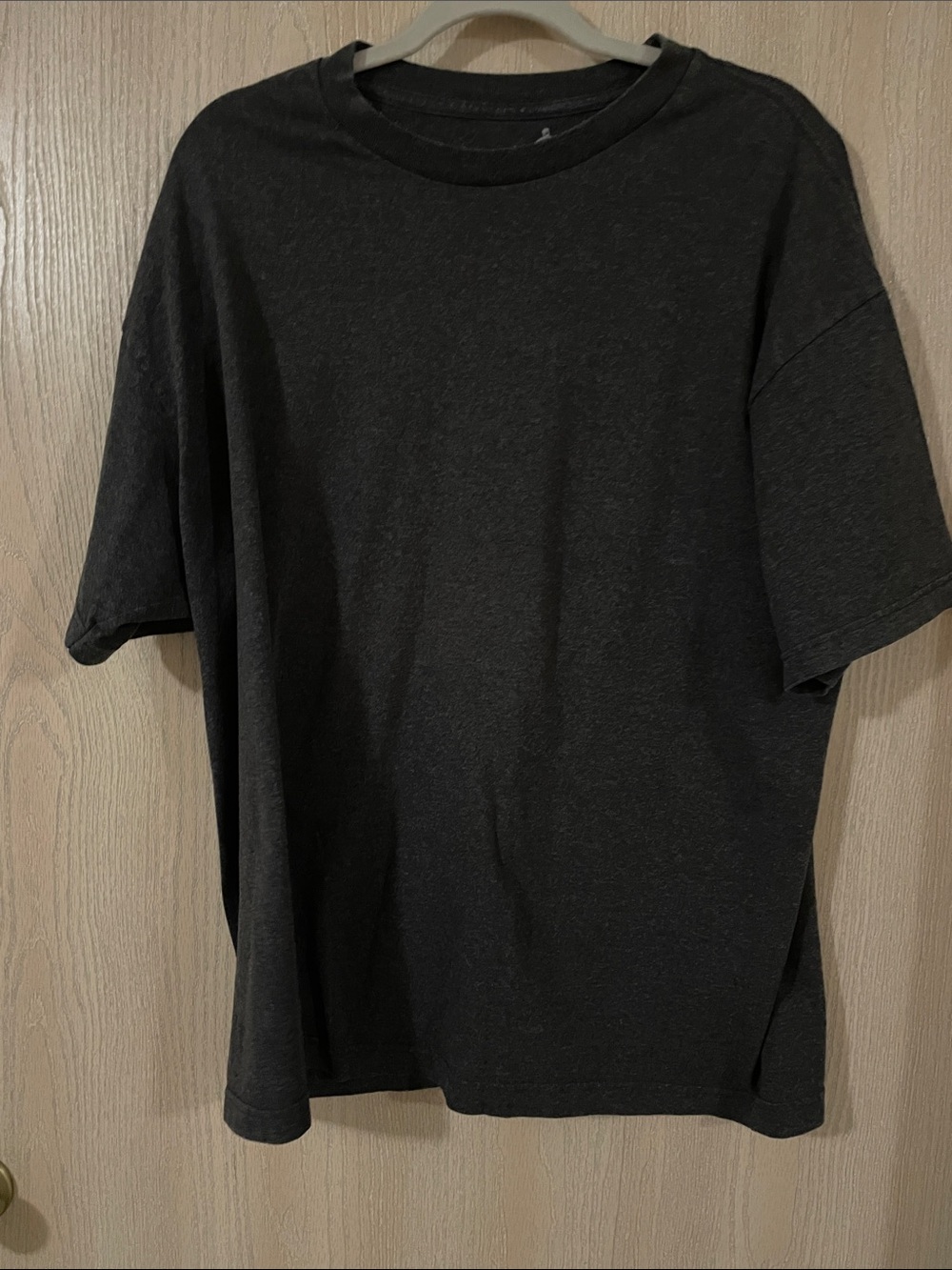 Men's Dark Gray Short Sleeve Crewneck Tee